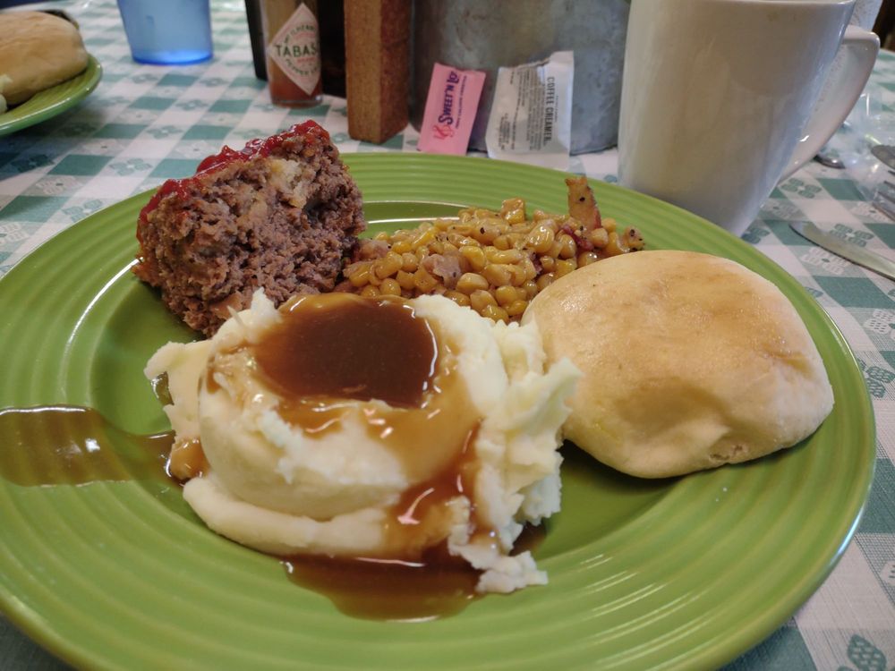 THREE FORKS CAFE AND HOME COOKIN Updated October 2024 19 Photos