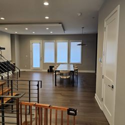 Beauty Walls and Floor - Dining room