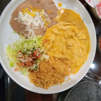 Nayarit Mexican Restaurant - Pollo ala crema - Mexican Near Me - Pullman, Washington
