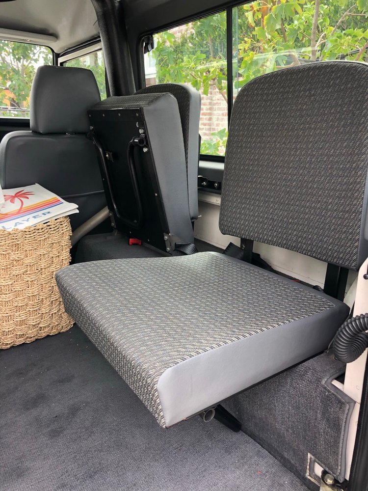 UNIVERSAL AUTO UPHOLSTERY Updated September 2024 746 W 17th St