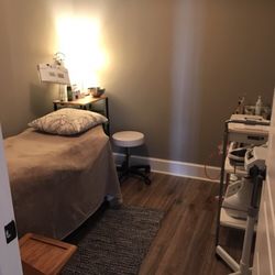 Elle Vit Day Spa & Salon - Facial Area