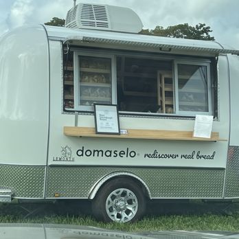 Domaselo - Kendall and 127 ave sales truck - Bakeries Near Me - Miami, Florida