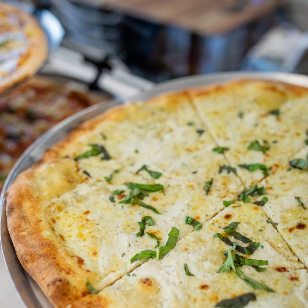 THE DONS WOOD-FIRED PIZZA - Updated May 2025 - 261 Photos & 563 Reviews -  21018 Southbank St, Sterling, Virginia - Pizza - Restaurant Reviews - Phone  Number - Menu - Yelp