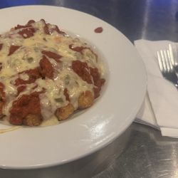Outtakes Bar & Grill - Sloppy Tots