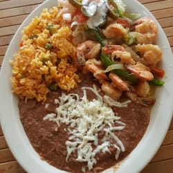 La Reyna Taqueria Y Pupuseria - Carones al mojo de ajo Shrimp saute in garlic sauce