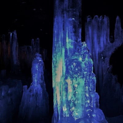 Fugaku Wind Cave by null