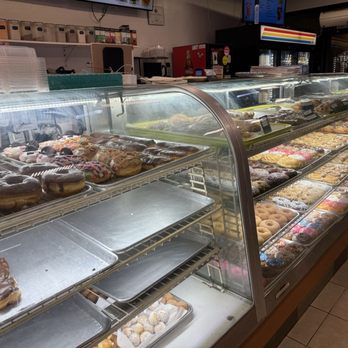 Donut Star - Regular donuts as well as larger ones, all fresh! - Donuts Near Me - Irvine, California