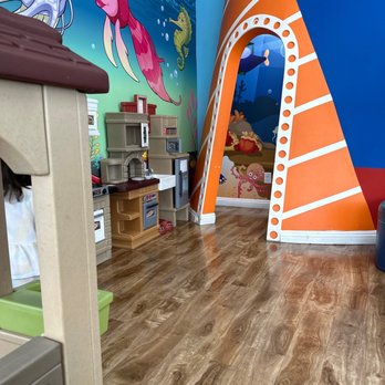 Fun Dental 4 Kids - Wait area - Pediatric Dentists Near Me - Bell, California Fun Dental 4 Kids - Wait area - Pediatric Dentists Near Me - Bell, California