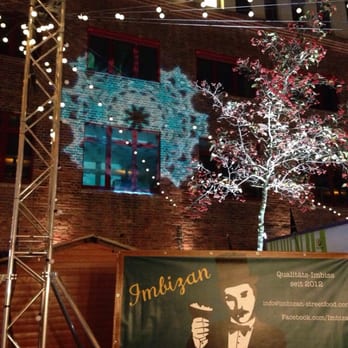 Kreuzberger Wintermarkt - Inside this market. - Farmers Market Near Me - Berlin, BE