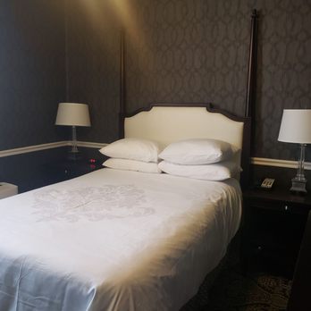 Maryland Inn - Queen Bed. - Hotels Near Me - Annapolis, Maryland