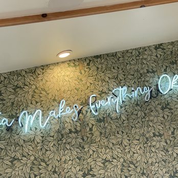 OMOMO Tea Shoppe - Coffee & Tea Near Me - Irvine, California OMOMO Tea Shoppe - Coffee & Tea Near Me - Irvine, California