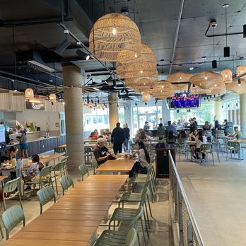 Midtown Eats - Food Court Near Me - Honolulu, Hawaii