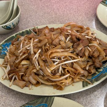 Asian Cafe Express - Beef Chow Fun (Dry) - Chinese Near Me - Mesa, Arizona