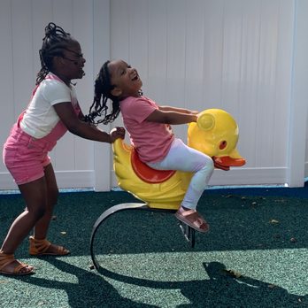 The Learning Experience - Trumbull - Preschools Near Me - Trumbull, Connecticut