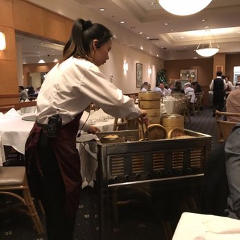 Yank Sing - Dim sum carts - Dim Sum Near Me - San Francisco, California Yank Sing - Dim sum carts - Dim Sum Near Me - San Francisco, California