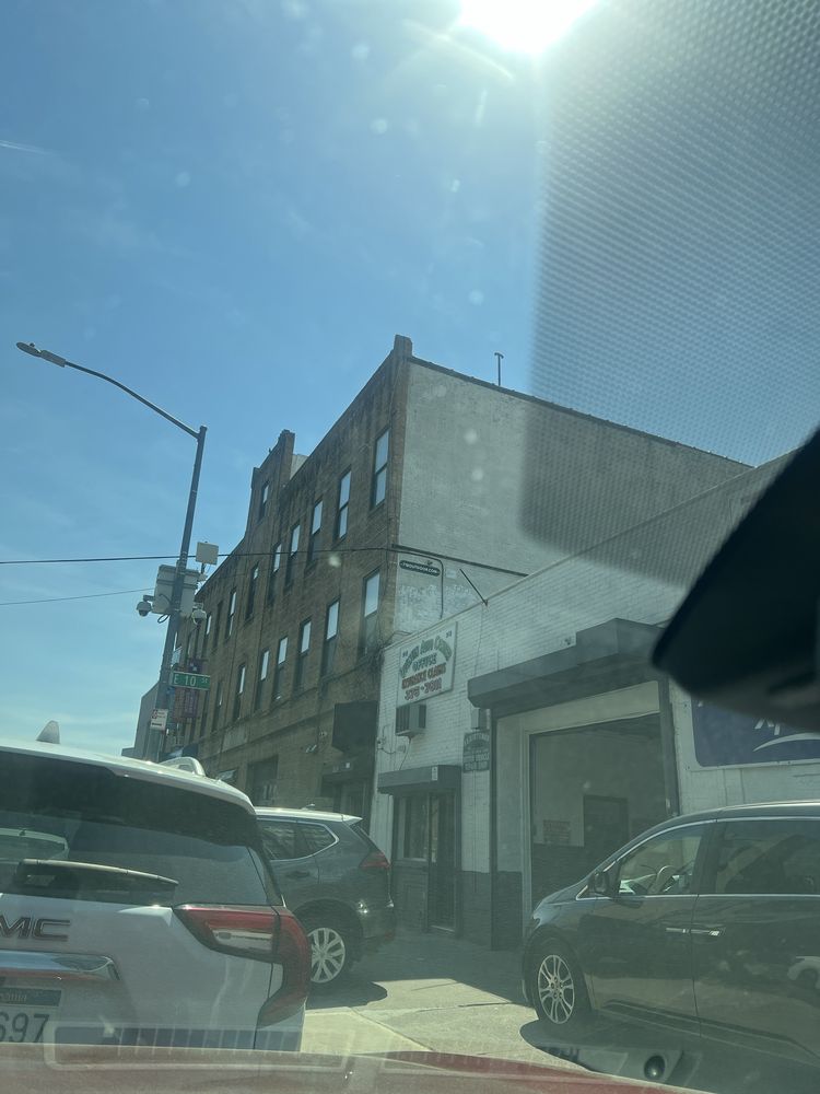 QUENTIN AUTO CENTER Updated September 2024 17 Reviews 918 Quentin