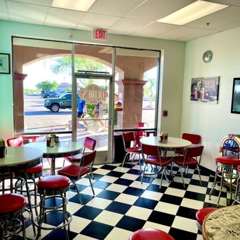 Oldie’s Ice Cream - Dining areas - Gelato Near Me - Gold Canyon, Arizona Oldie’s Ice Cream - Dining areas - Gelato Near Me - Gold Canyon, Arizona