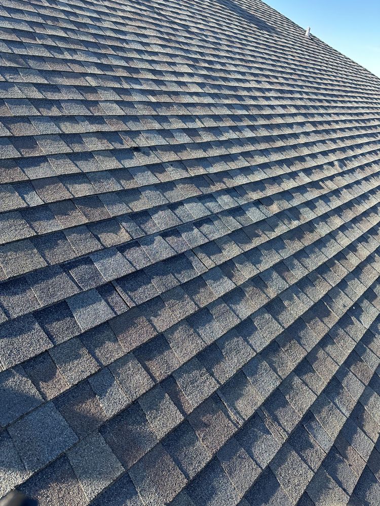 Slide of New Vallee Roofing