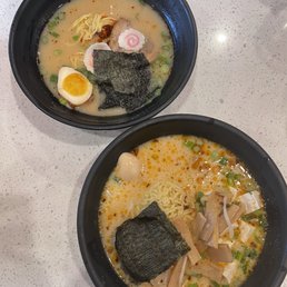 Top: Miso ramen // Bottom: Tonkotsu ramen