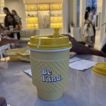 La La Land - The perfect latte - Coffee & Tea Near Me - Glendale, California La La Land - The perfect latte - Coffee & Tea Near Me - Glendale, California