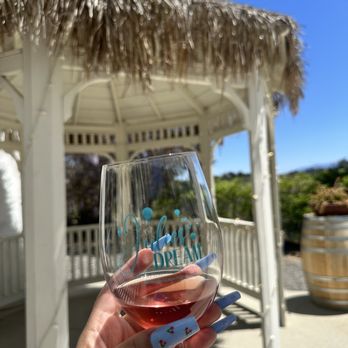 Uncorked Tours - Wine Tours Near Me - Temecula, California