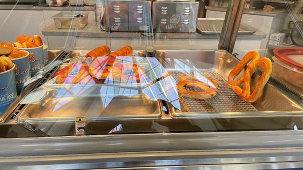 Auntie Anne's by null