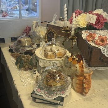 Cafe Cinnamour - Coffee & Tea Near Me - Davie, Florida