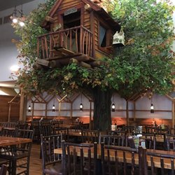 Loose Moose Bar & Grill - Williamsburg