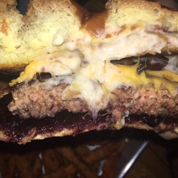 The Hidden Pig - Look at that blueberry jam - Burgers Near Me - Haverhill, Massachusetts
