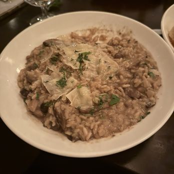 Prosecco - Italian Near Me - Chicago, Illinois