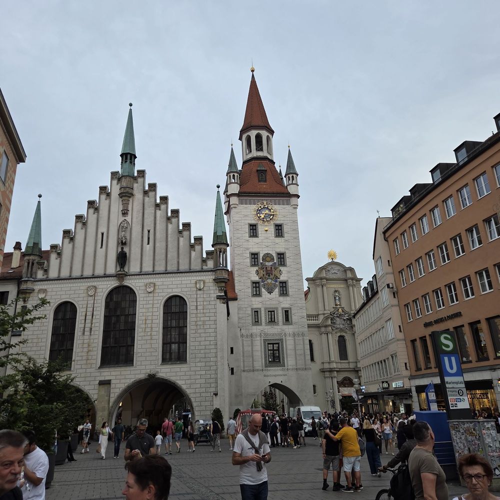 Radius Tours - Bike Rentals Near Me - Munich, BY