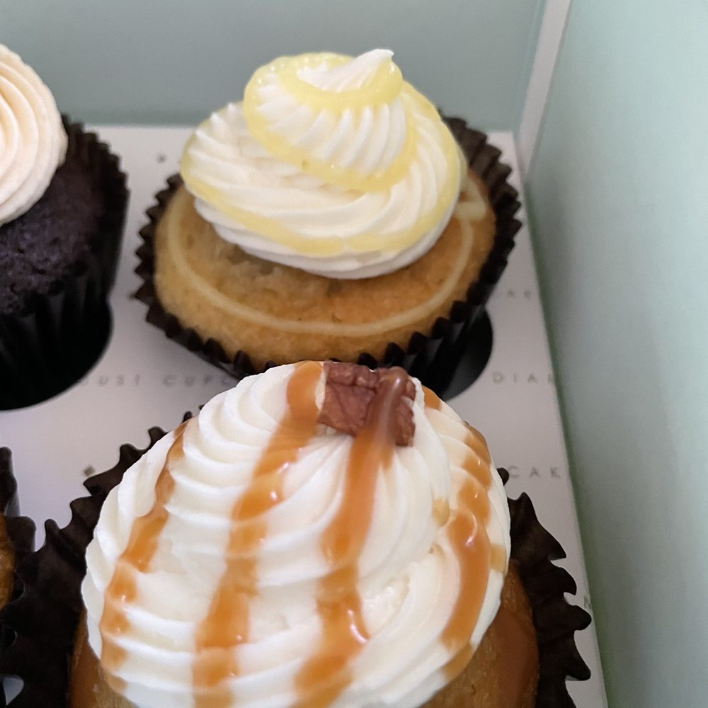Diamond Dust - Salted caramel (front) and key lime (back) - Cupcakes Near Me - Decatur, Georgia