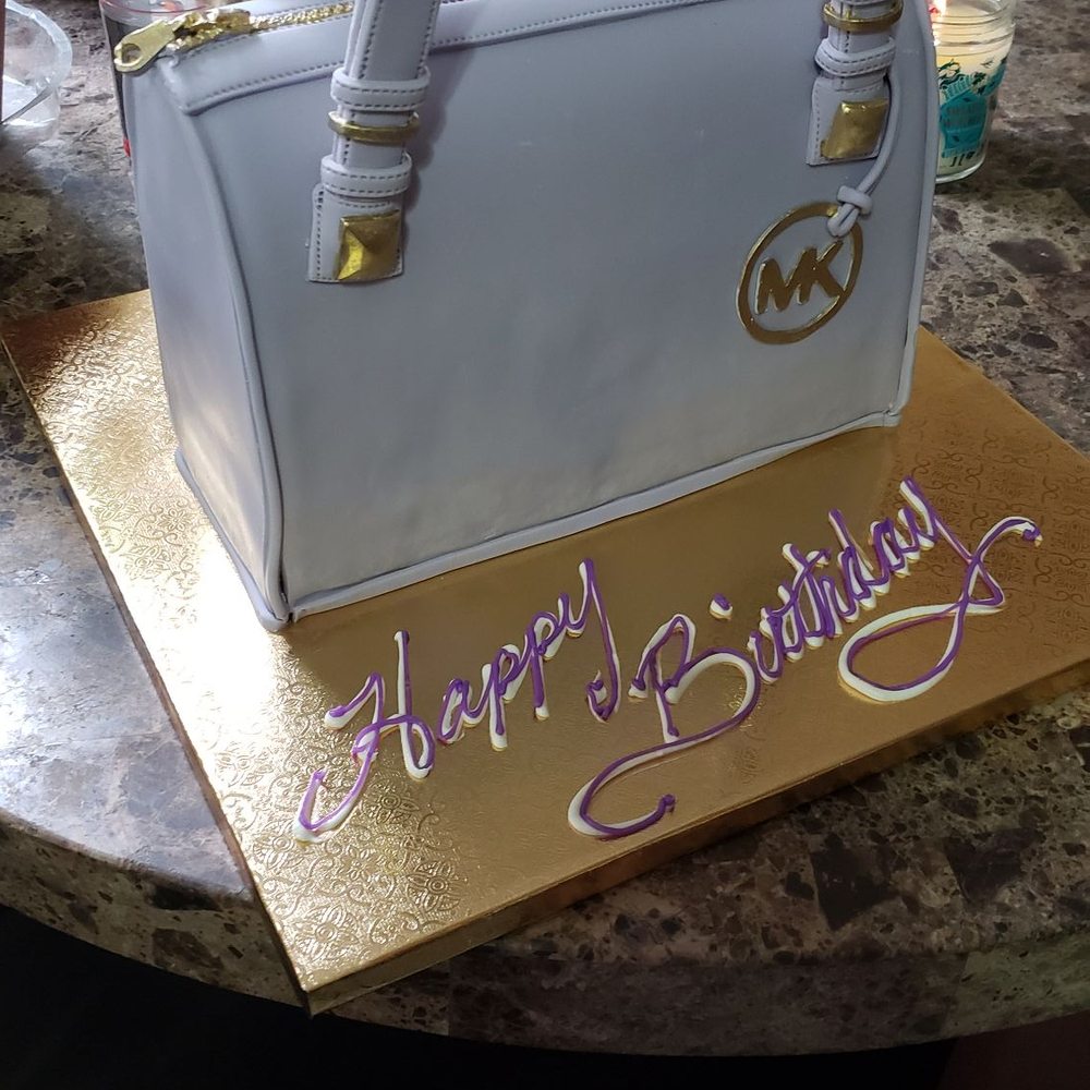 Lulu's Bakery - So realistically designed, for my sister-in-law's 30th birthday. - Bakeries Near Me - Fresh Meadows, New York Lulu's Bakery - So realistically designed, for my sister-in-law's 30th birthday. - Bakeries Near Me - Fresh Meadows, New York