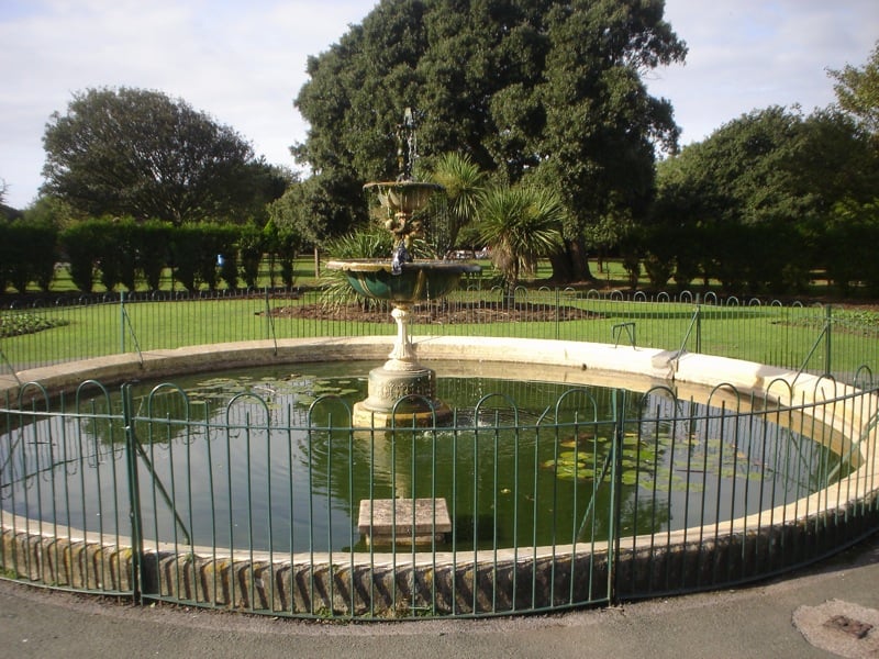 CLARENCE PARK 79 Clarence Road North, WestonsuperMare, North