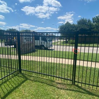 Horizon Lawn & Landscape - Landscaping Near Me - Cypress, Texas Horizon Lawn & Landscape - Landscaping Near Me - Cypress, Texas