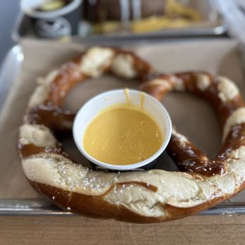 Smoke & Fire Social Eatery - Giant Pretzel W/ Cheese Sauce - Comfort Food Near Me - Paramount, California