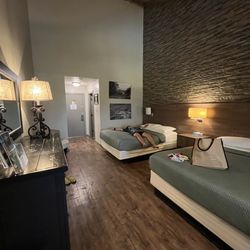 Mo-Ranch - Flatso lodge room