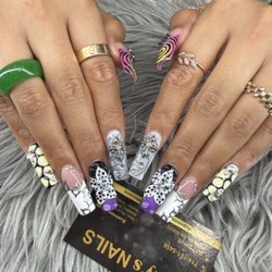 Holly’s Nails - Cool nails design