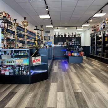 elf bar vape uk American smoke & vape main image 1