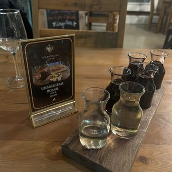 Cappelli Wine - Wine tasting - Wine Tasting Room Near Me - Placerville, California