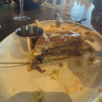 Culinary Dropout - Mac Burger - New American Near Me - Franklin, Tennessee