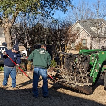 Woodward's Tree Service - Tree Services Near Me - Greenville, North Carolina Woodward's Tree Service - Tree Services Near Me - Greenville, North Carolina