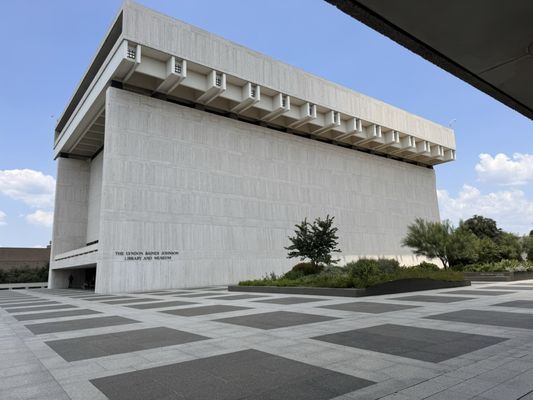 LBJ Presidential Library by null