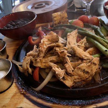 El Segundo Sol - Family Style Fajita Platters - Chicken - Mexican Near Me - Las Vegas, Nevada