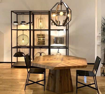 Crate & Barrel by null