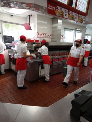 In-N-Out Burger by null