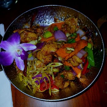 Elephant Ear Thai Restaurant - Stir Fried Crispy Chicken With Lemongrass - Asian Fusion Near Me - New York, New York Elephant Ear Thai Restaurant - Stir Fried Crispy Chicken With Lemongrass - Asian Fusion Near Me - New York, New York