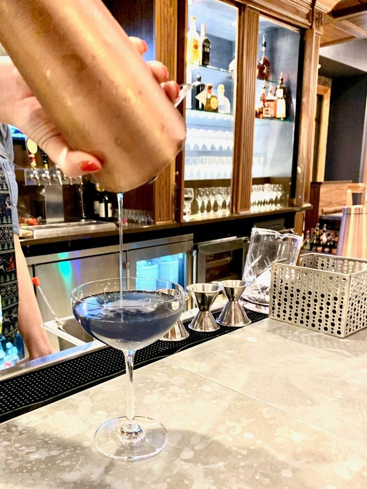 THE LOBBY BAR 3003 Brownwood Blvd, The Villages, Florida Cocktail