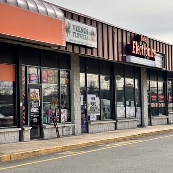 Visions＆Flowers ecomaru Cults x Venera Exotic THCa Flower - 7g - Everything 420