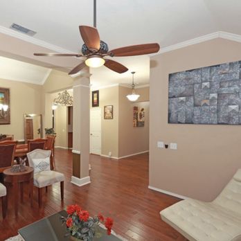 Samdiscovers - Living room area - Real Estate Services Near Me - Frisco, Texas Samdiscovers - Living room area - Real Estate Services Near Me - Frisco, Texas